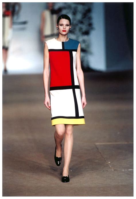 mondrian robe yves saint laurent|yves Saint Laurent 1960s.